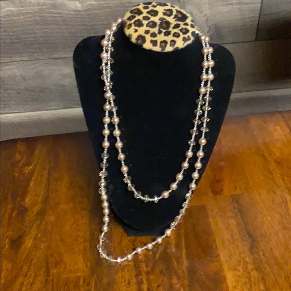 String of pink pearls and chrystals